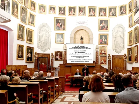 Séances Académiques
