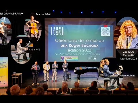 Séances Académiques